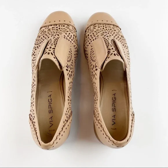 Via Spiga Tan Perforated Flats - Picture 4 of 11
